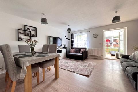 34 Coleshill Drive, Faringdon, SN7 7FF