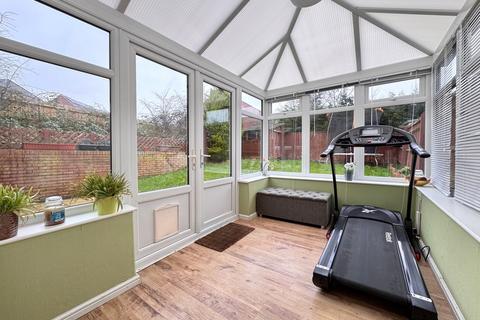 34 Coleshill Drive, Faringdon, SN7 7FF