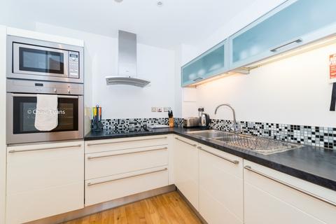 1 bedroom flat to rent, Millharbour, Canary Wharf, London, E14