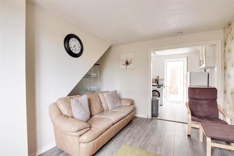 2 bedroom townhouse to rent, Landmere Gardens, Mapperley NG3