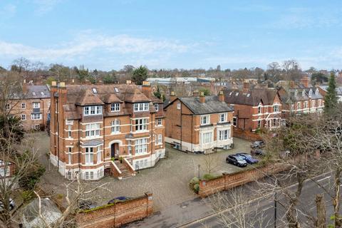 3 bedroom apartment for sale, Warwick New Road, Leamington Spa, Warwickshire CV32 6AA