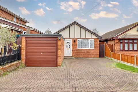 2 bedroom detached bungalow for sale, New Road, Canvey Island SS8