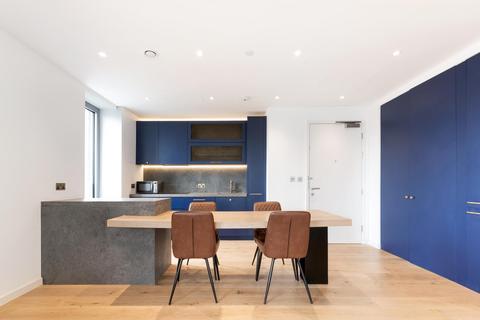 2 bedroom apartment for sale, Serapis House, Goodluck Hope Walk, London, E14