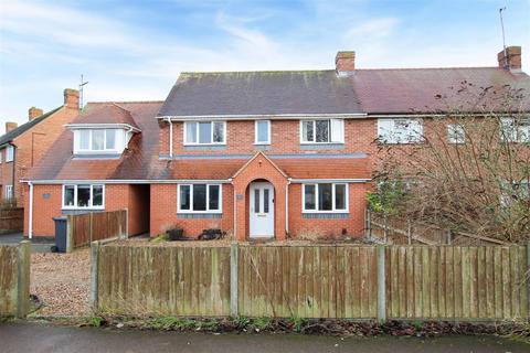 3 bedroom semi-detached house to rent, Babraham Road, Cambridge CB22