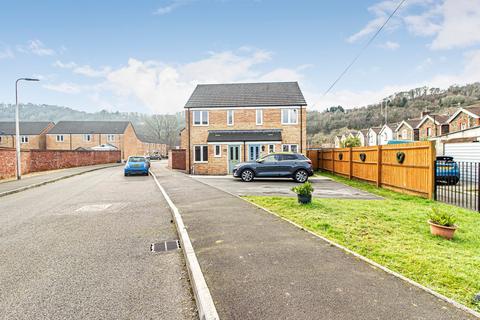 2 bedroom semi-detached house for sale, Ymyl Yr Afon, Pontypridd CF37