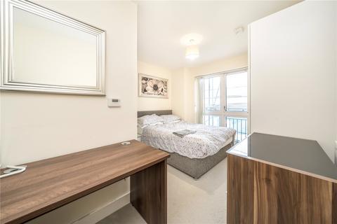 2 bedroom apartment to rent, Fairthorn Road, London SE7