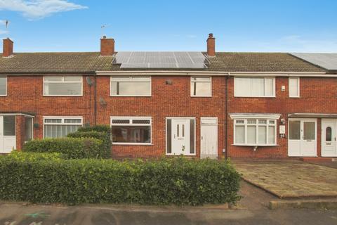 3 bedroom terraced house for sale, Stornaway Square, Hull, HU8 9LJ