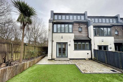 4 bedroom terraced house for sale, Boscawen Woods, Truro