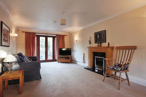 4 bedroom detached house for sale, The Woodlands, Cottingham, East Riding of Yorkshire, HU16 5RP