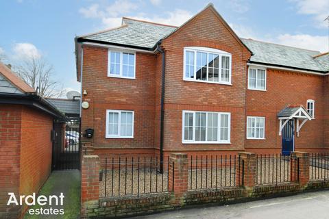 1 bedroom apartment for sale, St Marys Court, Maldon