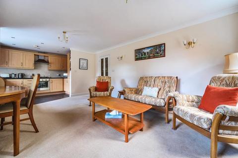 2 bedroom flat for sale, Newbury,  Berkshire,  RG14