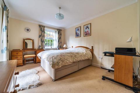 2 bedroom flat for sale, Newbury,  Berkshire,  RG14