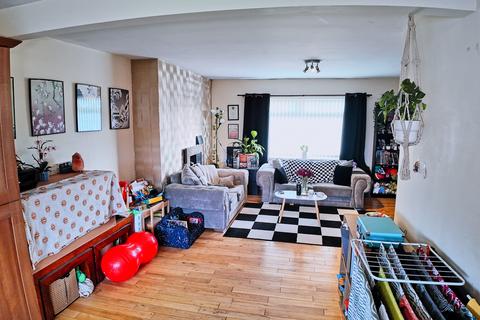 undefined, Causeway, Gateshead NE9