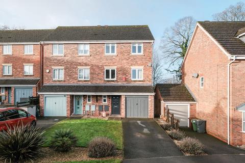 18 Mallow Drive, Bromsgrove, B61 0UP