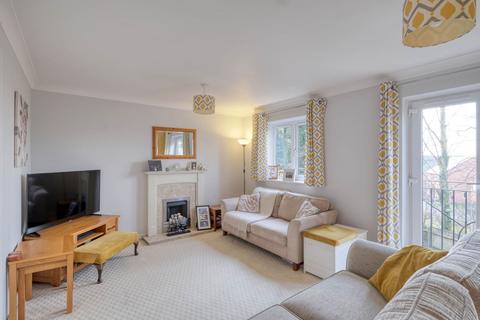 18 Mallow Drive, Bromsgrove, B61 0UP