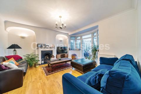 undefined, Copthall Gardens, Mill Hill, NW7