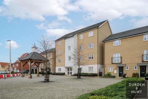 2 bedroom apartment to rent, Alderwood Terrace, Chigwell, IG7