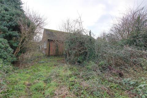 3 bedroom detached house for sale, Turvey Close, Aston Clinton, Aylesbury