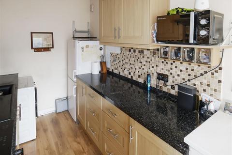 1 bedroom apartment for sale, New Road, Littlehampton BN17