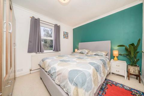 2 bedroom terraced house for sale, Bonner Hill Road, Kingston Upon Thames KT1