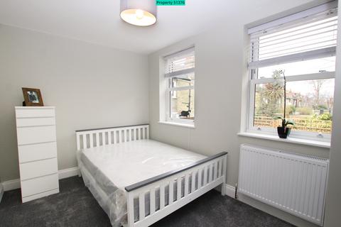 2 bedroom flat to rent, Branksome Road, London, SW2