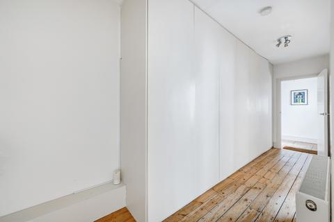 1 bedroom flat for sale, Barton Road, London, W14