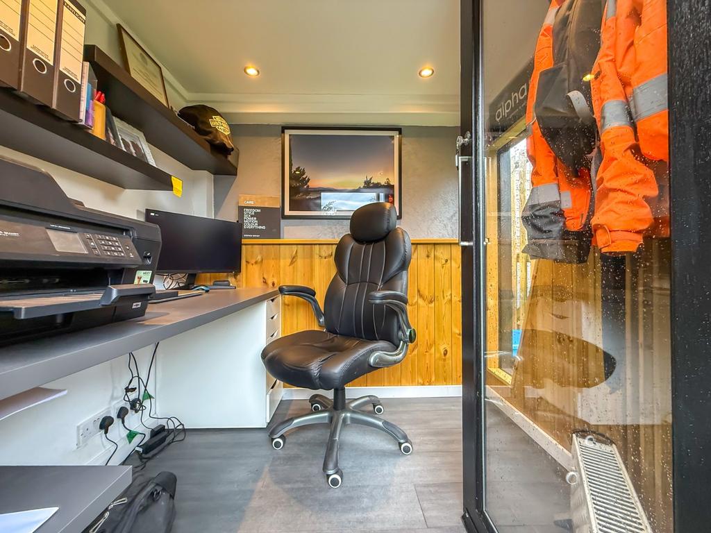 Garden Office
