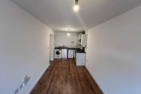 1 bedroom flat to rent, Whingate Mill, Leeds,