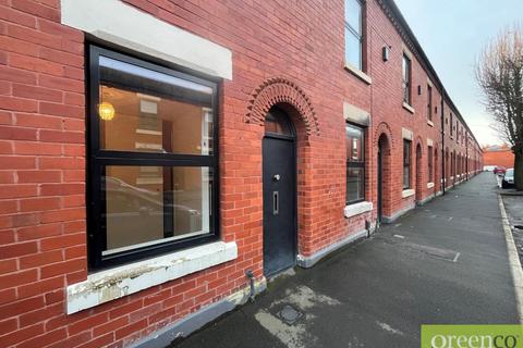 2 bedroom terraced house to rent, Alder Street, Salford M6