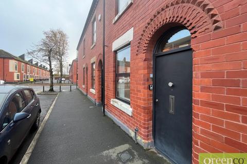 2 bedroom terraced house to rent, Alder Street, Salford M6