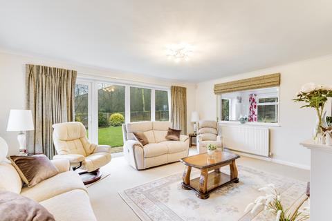 4 bedroom detached house for sale, St. Ives Close, Welwyn, Hertfordshire, AL6