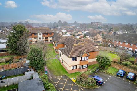 1 bedroom flat for sale, Nutfield Close, Carshalton, SM5