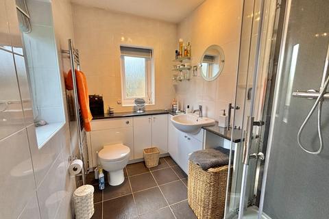 34 Camelot Way, Northampton, NN5 4BG