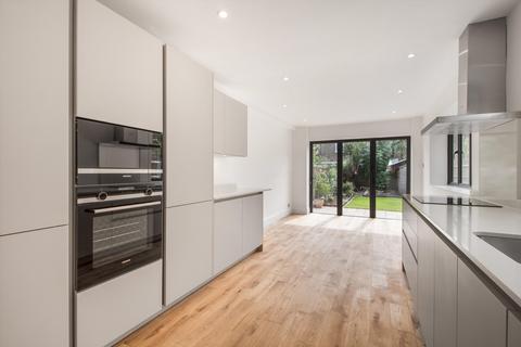 28 Montrose Avenue, London, NW6 6LB