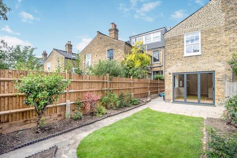 28 Montrose Avenue, London, NW6 6LB