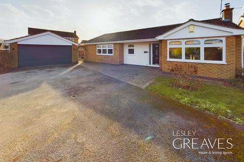 3 bedroom detached bungalow for sale, Conisbrough Avenue, Gedling, Nottingham