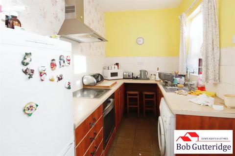 2 bedroom townhouse for sale, Harcourt Street, Shelton, Stoke-On-Trent