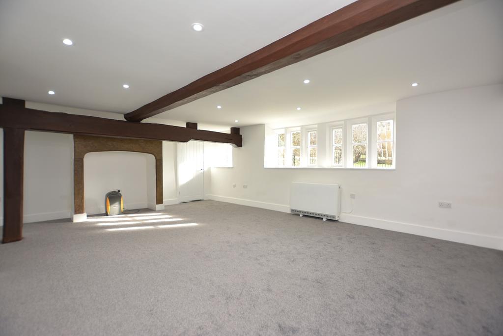 Lounge 3