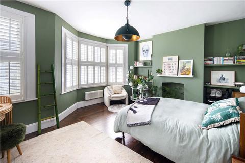 4 bedroom terraced house for sale, Prince George Road, Stoke Newington, London, N16