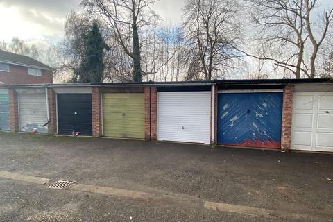 Garage to rent, 80 Berwick Avenue, Heaton Mersey, Stockport