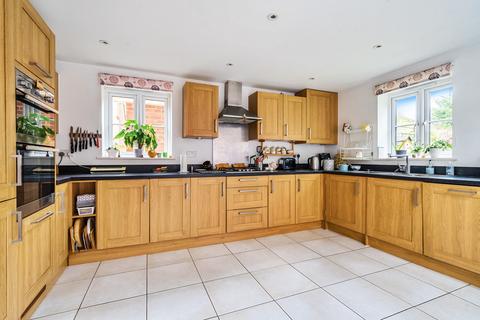 3 bedroom detached house for sale, Storrington/Thakeham borders