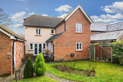 3 bedroom detached house for sale, Storrington/Thakeham borders