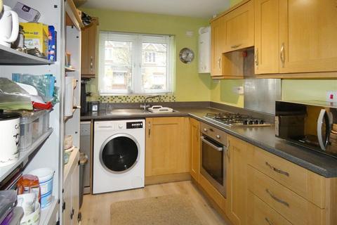 31 Cheal Way, Wick, Littlehampton, BN17 6FL