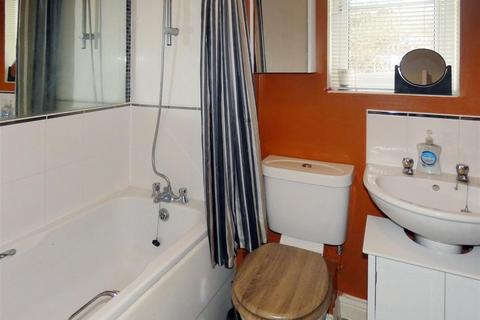 31 Cheal Way, Wick, Littlehampton, BN17 6FL