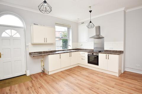 3 bedroom terraced house for sale, Chatsworth Road, Harrogate