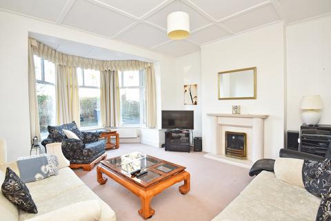 4 bedroom detached house for sale, Leeds Road, Harrogate