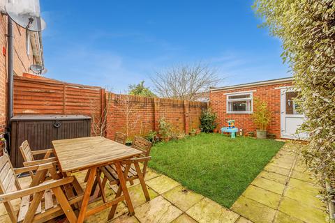 3 bedroom terraced house for sale, Old Twelve Close, Hanwell, London, W7