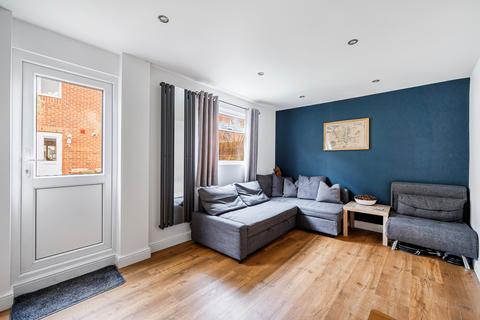 6 Old Twelve Close, London, W7 1JA