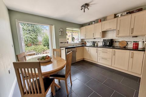 10 Bashkir Road, Westbury, BA13 3GY