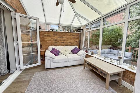 10 Bashkir Road, Westbury, BA13 3GY